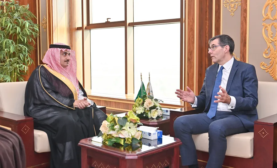 A DELEGATION OF EAST ANGLIA UNIVERSITY VISITS MU TO SEEK MEANS OF COOPERATION BETWEEN TWO SIDES -  وفداً من جامعة ايست انجليا يزور الجامعة 