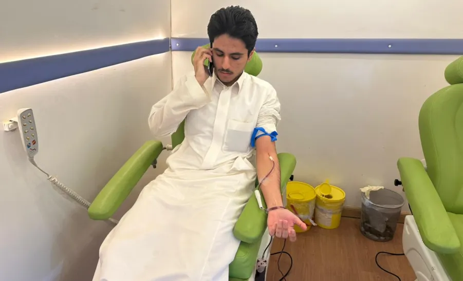 The Blood Bank Club launches a blood donation campaign at the flower festival in Huraymlaa -  تبرع بالدم