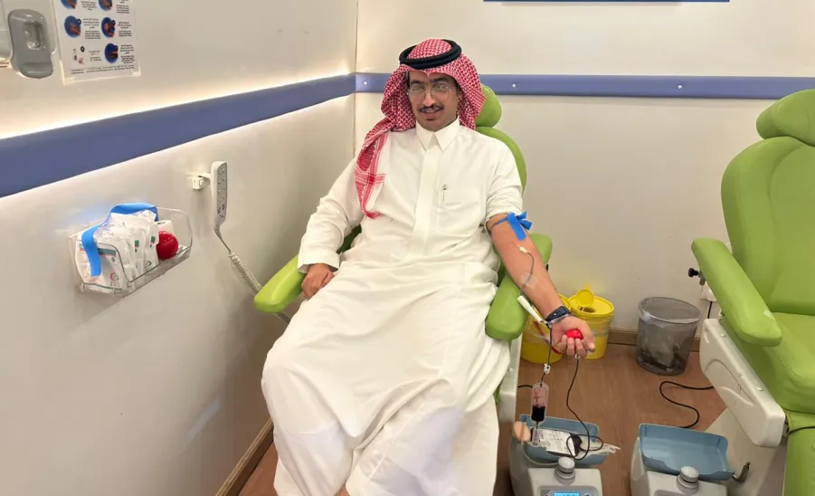 The Blood Bank Club launches a blood donation campaign at the flower festival in Huraymlaa -  تبرع بالدم