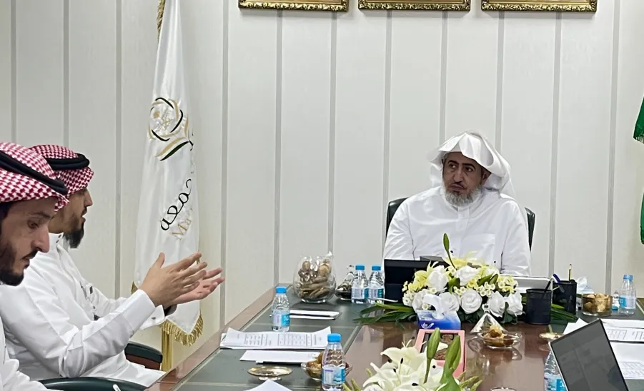 The Vice-Rector for Development and Investment discusses the executive plan for establishing the endowments of Majmaah University -  وكيل الجامعة للتنمية والاستثمار يطلع على الخطة التنفيذية لتأسيس أوقاف جامعة المجمعة