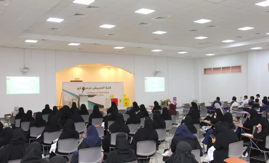The Epidemiology Department conducts a program "Mechanism for Separating, Collecting and Transporting Healthcare Waste" -  الإدارة تُنفذ برنامج توعوي بعنوان " آلية فصل و جمع و نقل نفايات الرعاية الصحية"