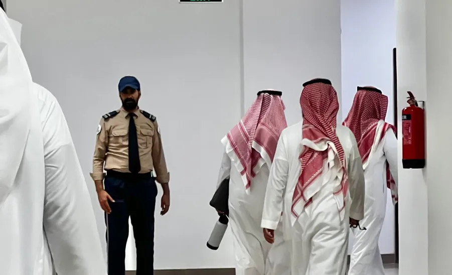 The Safety Department conducts fire drills
 -  السلامة تُنفذ فرضيات إخلاء في كليات الجامعة