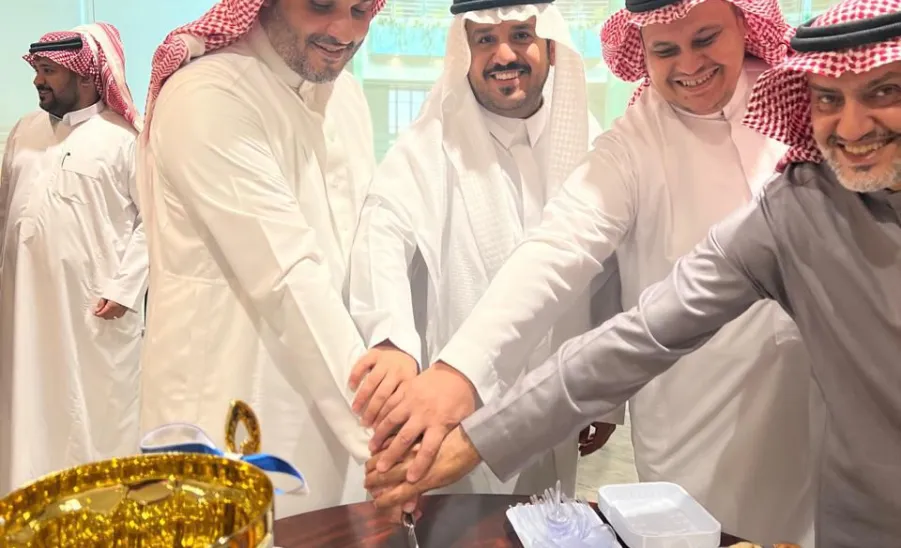 Applied College celebrates Dr. Al-Arifi's achievement at the SIIF International Invention Fair, 2024 -  حفله