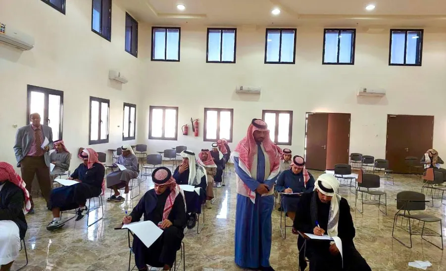 Executive directors of the Applied College conduct tour of inspection during first semester exams  - الاختبارات 