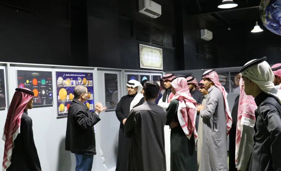 The students visit the university's astronomical observatory -  زيارة