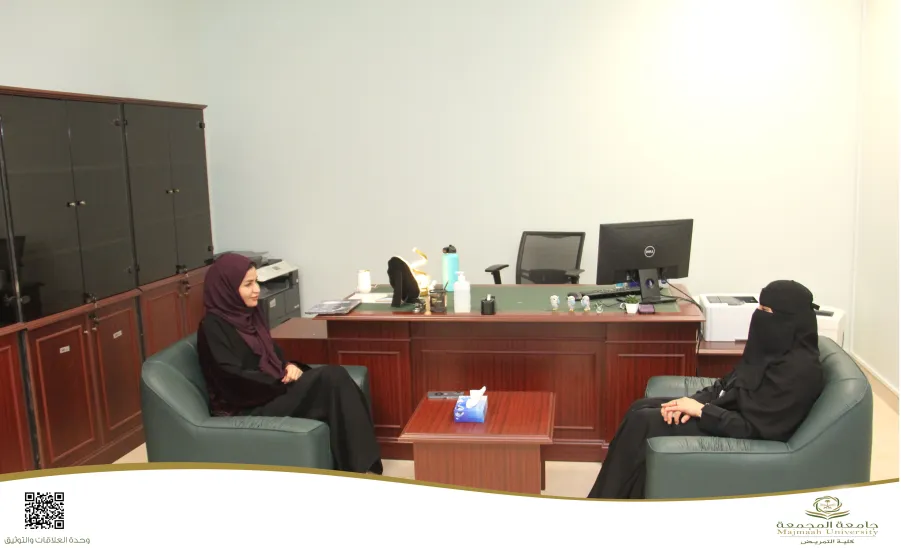 The Vice Dean of Nursing College visits the Alumni Affairs and Employment Support Center -  وكيلة كلية التمريض لشطر الطالبات تزور مركز شؤون الخريجين ودعم التوظيف بالجامعة