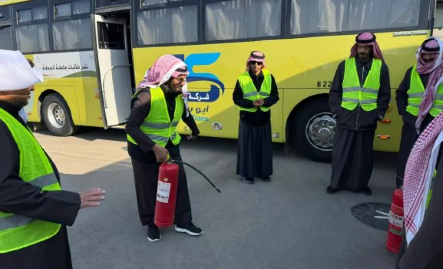 برنامج تدريبي لقائدي الحافلات للتعامل السريع مع المخاطر  - 1