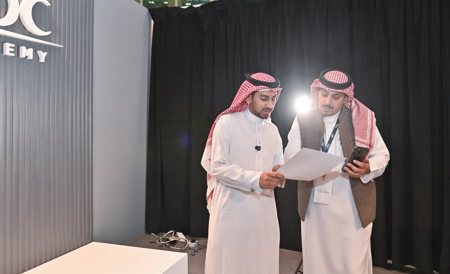 MU HOLDS A MEDIA FORUM TO DEVELOP STUDENTS' MEDIA SKILLS  - جامعة المجمعة