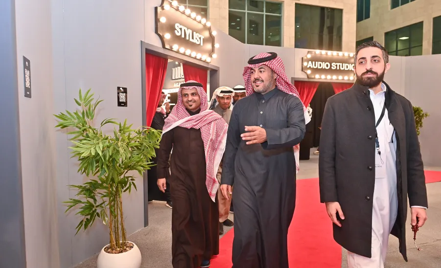MU HOLDS A MEDIA FORUM TO DEVELOP STUDENTS' MEDIA SKILLS  - جامعة المجمعة