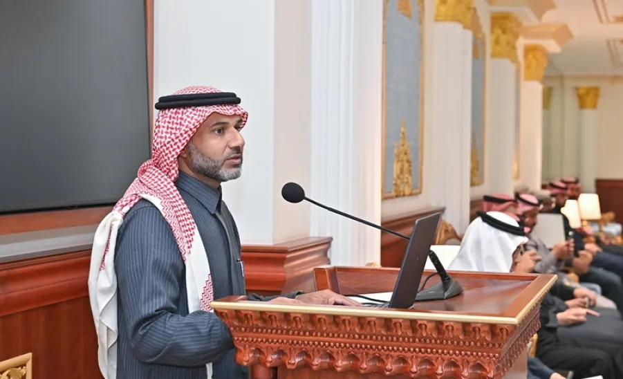 وكيل الجامعة للدراسات العليا والبحث يرعى تدشين البرامج البحثية وتوقيع اتفاقيات مبادرة تعزيز النشر العلمي بالجامعة - gssr