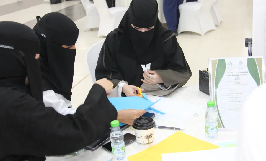 The College of Nursing organizes Health Innovation Hackathon 2025 -  كلية التمريض تنظم هاكاثون الابتكار الصحي 2025
