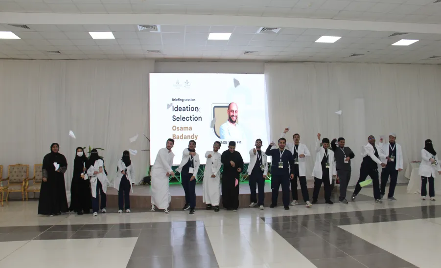 The College of Nursing organizes Health Innovation Hackathon 2025 -  كلية التمريض تنظم هاكاثون الابتكار الصحي 2025