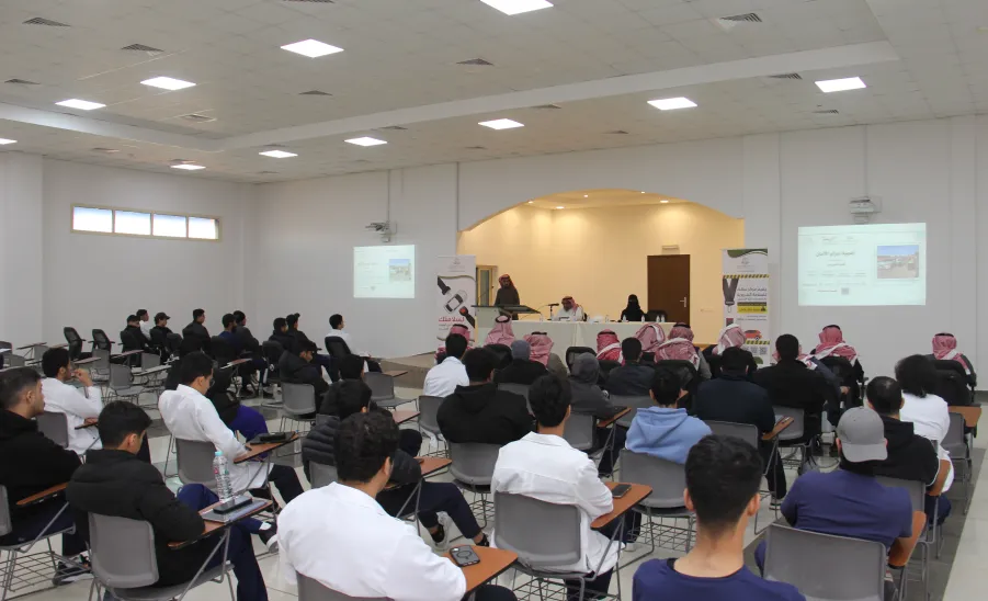 The College of Nursing collaborates with Salik Center to conduct an awareness lecture for Traffic Safety - مركز سالك وكلية التمريض ينظمان محاضرة توعوية لعزيز السلامة المرورية