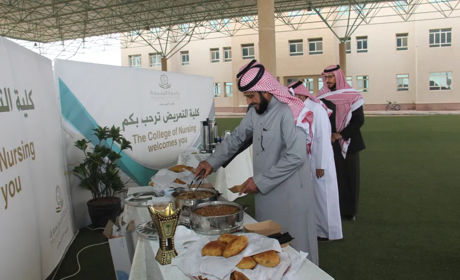 The College of Nursing organized an outdoor event during winter  -  كلية التمريض تنظم فعالية "حي الشتاء"