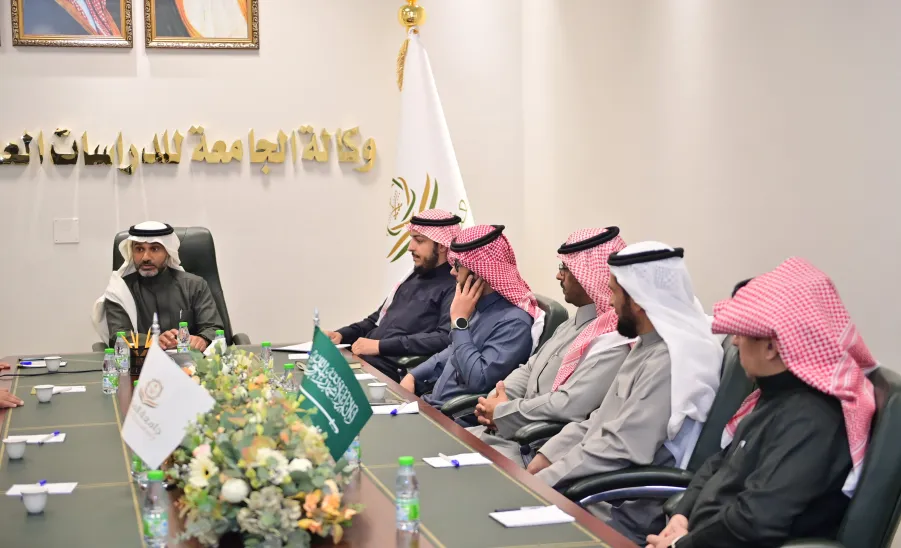 The Permanent Committee for Archives holds its first meeting -  .