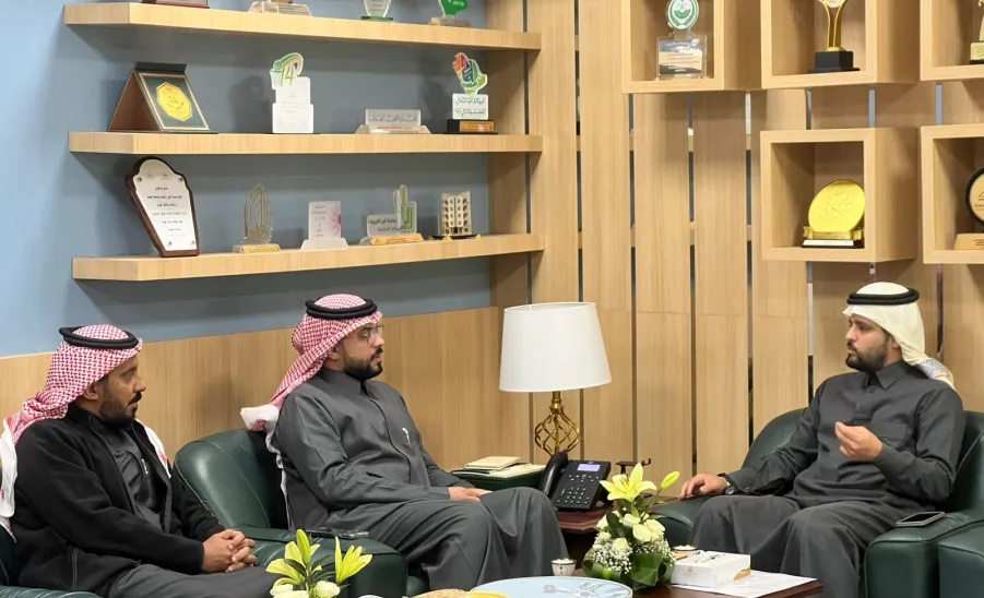The General Administration of Relations and Conferences collaborates with the General Administration of Projects, Operation and Maintenance -  صورة