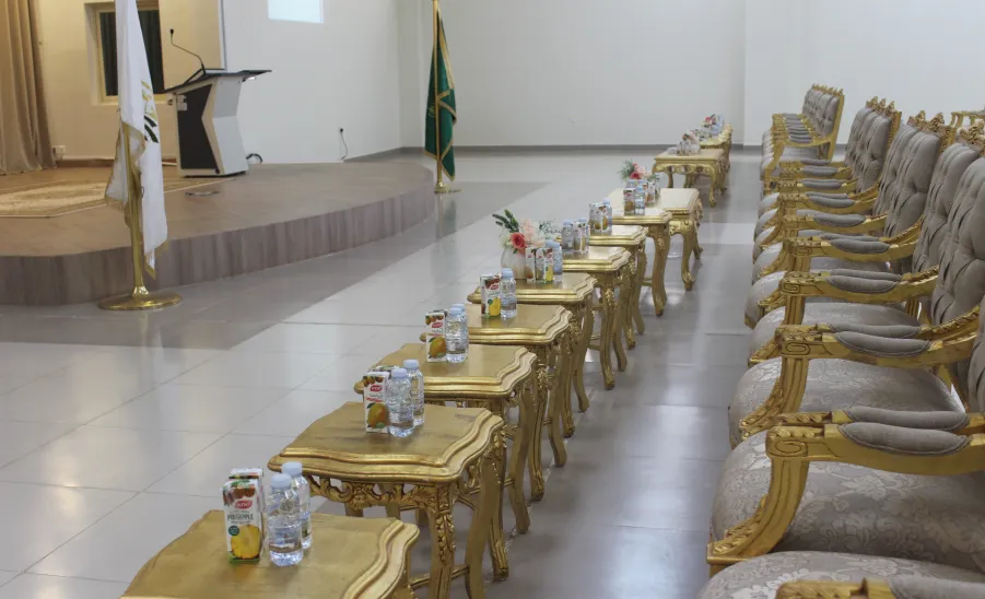 The Dean of the College of Nursing in a meeting with the preparatory year students - وكيلة كلية التمريض لشطر الطالبات تلتقي بطالبات السنة التحضيرية