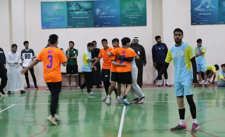 The College of Computer Sciences and Information wins the Vice-Rector's Trophy for Futsal - 6