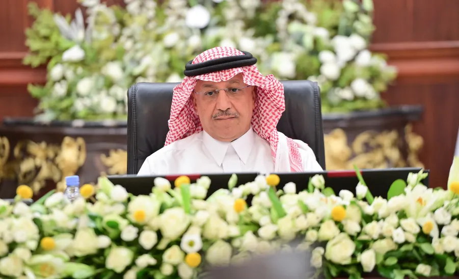 معالي وزير التعليم رئيس مجلس شؤون الجامعات الأستاذ يوسف بن عبدالله البنيان يزور الجامعة . - معالي وزير التعليم في رحاب #جامعة_المجمعة .