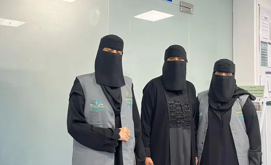 The Applied College visits the Public Hospital in Zulfi -  ١