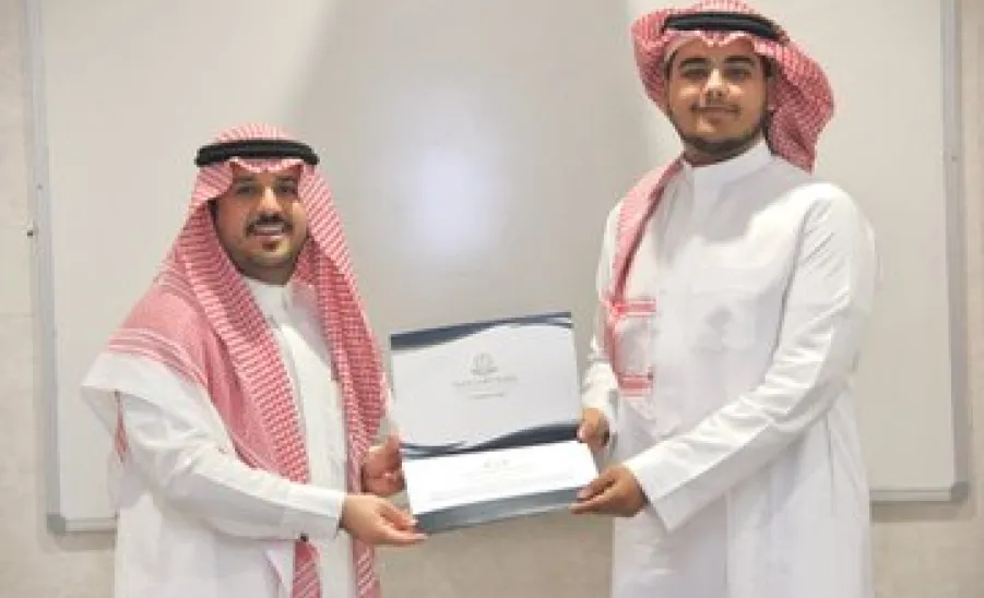 The Applied College honors outstanding students across all branches -  أرشدني 