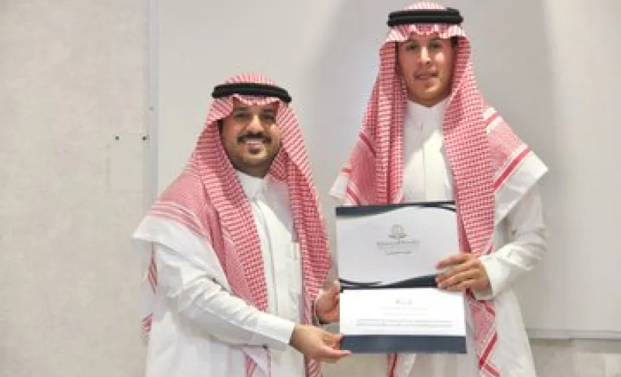 The Applied College honors outstanding students across all branches -  أرشدني 
