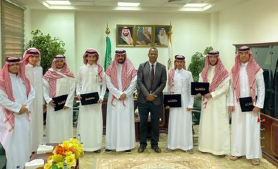 The Applied College honors outstanding students across all branches -  أرشدني 