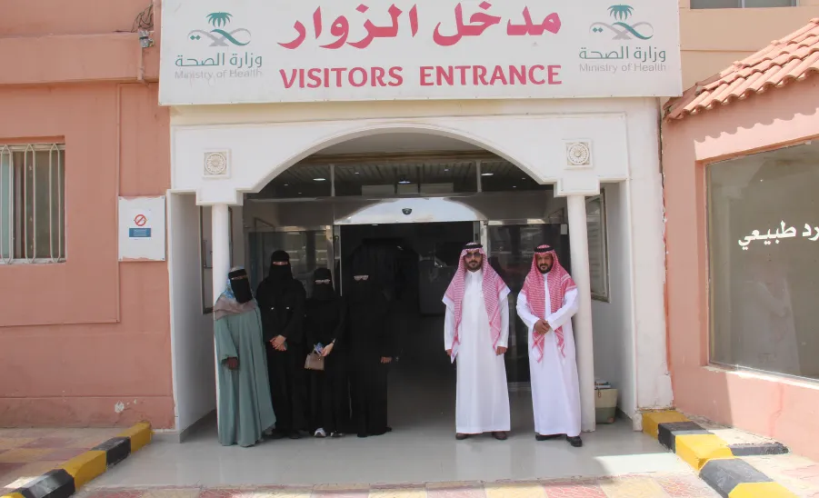 The College of Nursing organizes an initiative during Eid Al-Fiter  - كلية التمريض تنظم مبادرة مجتمعية بمناسبة عيد الفطر المبارك