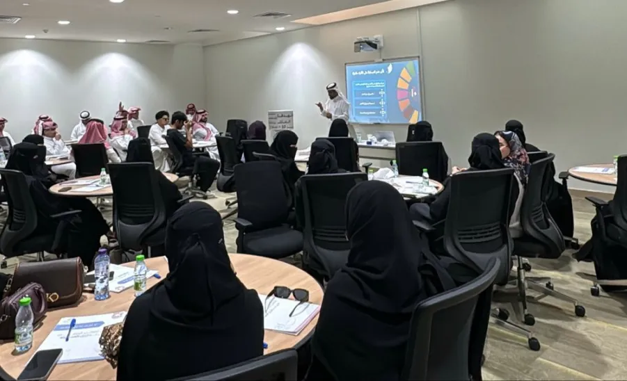 نادي التنمية المستدامة يقيم ورشة عمل بعنوان : تمكين الطالب الجامعي من تحقيق المساواة - 4
