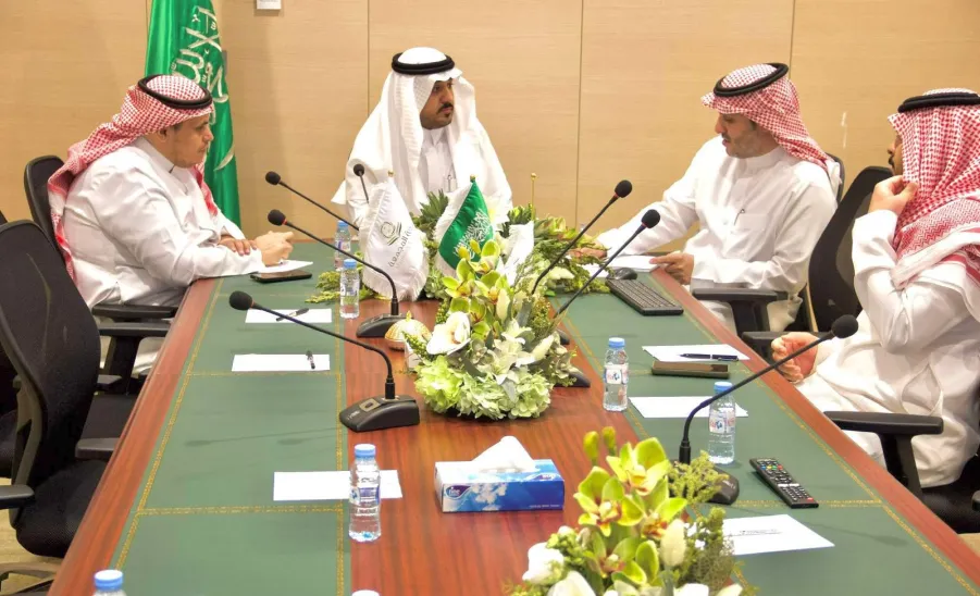The Intellectual Awareness Unit at the Applied College holds its regular meeting -  حفل