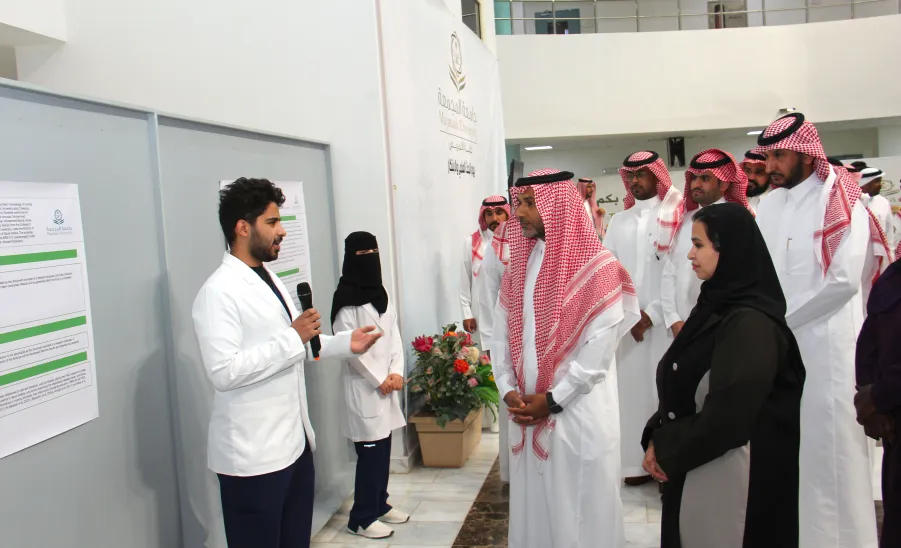The College of Nursing hosts an event on the Scientific Research and Innovation Day 2025 -  كلية التمريض تنظم فعاليات "يوم البحث العلمي والابتكار 2025"