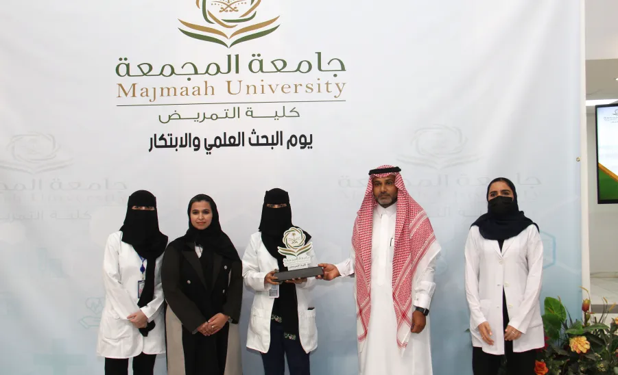 The College of Nursing hosts an event on the Scientific Research and Innovation Day 2025 -  كلية التمريض تنظم فعاليات "يوم البحث العلمي والابتكار 2025"