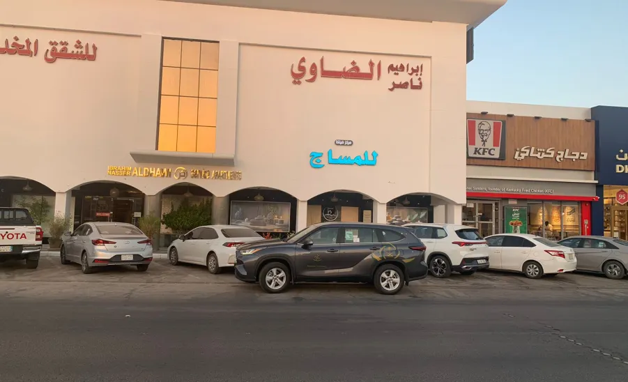 الإدارة العامة للخدمات تواصل عمليات استقبال أعضاء هيئة التدريس المستجدين من المطارات - 2