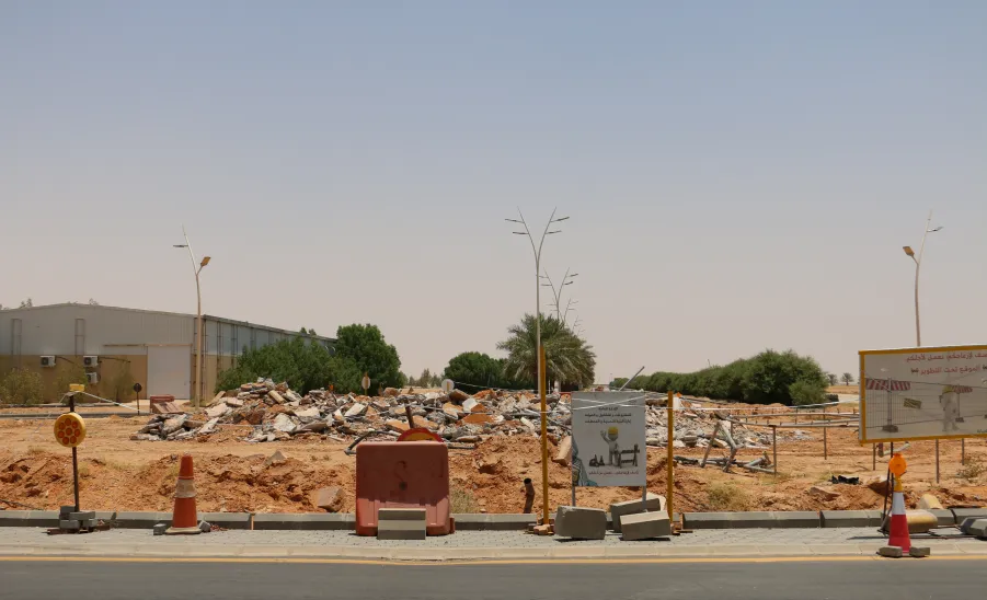 The General Administration of Projects carries out infrastructure enhancements works across the university campus - صورة