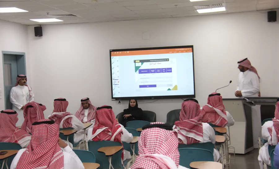 College of Nursing holds Orientation and Interactive Sessions for Students -  كلية التمريض تنظم سلسلة لقاءات تعريفية مع طلبتها