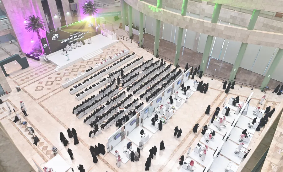 DAY TWO OF CAREER LAUNCH FORUM 2025 HIGHLIGHTS OPPORTUNITIES FOR GRADUATES  -  ملتقى " انطلاقة مهنية 2025 " 