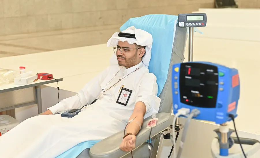 الجامعة تشارك في الحملة الوطنية السنوية للتبرع بالدم بالتعاون مع مستشفى حوطة سدير -  جامعة المجمعة