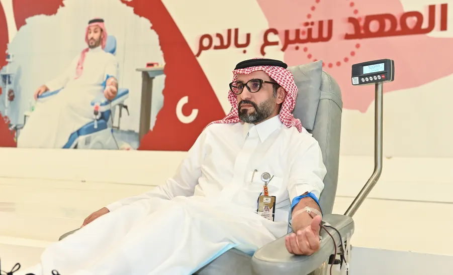 الجامعة تشارك في الحملة الوطنية السنوية للتبرع بالدم بالتعاون مع مستشفى حوطة سدير -  جامعة المجمعة
