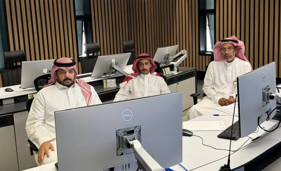 الأمن الجامعي ينفذ دورات تدريبية لمشغلي مركز عمليات الأمن  - 1