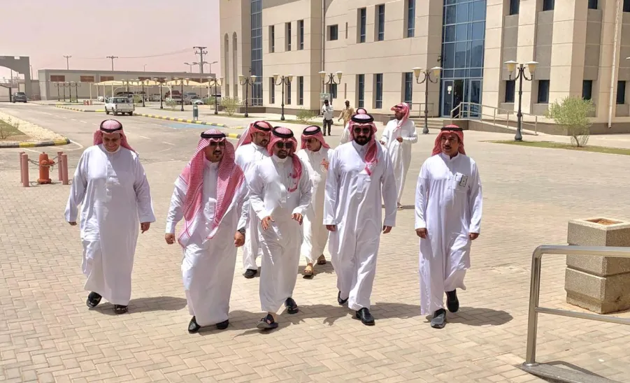 CEO of the Applied College visits Remah branch  -  لقاء 