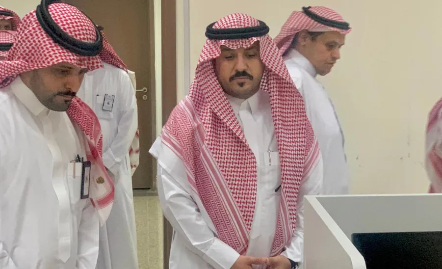 CEO of the Applied College visits Remah branch  -  لقاء 