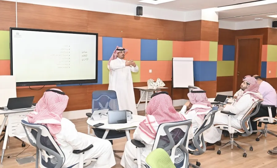 الإدارة العامة للتطوير التنظيمي تقيم ورشة عمل بعنوان : تصميم الهياكل التنظيمية  -  صورة 3