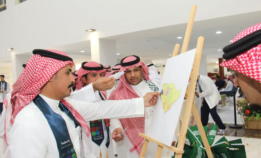 The College of Nursing celebrates the 95th Saudi National Day  -  كلية التمريض تحتفي باليوم الوطني الـ95 بشعار "عزّنا بطبعنا"