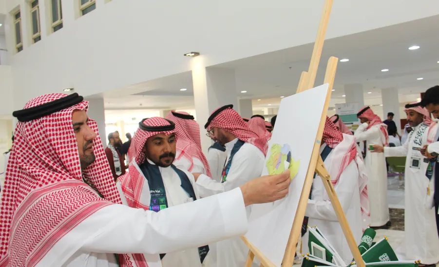 The College of Nursing celebrates the 95th Saudi National Day  -  كلية التمريض تحتفي باليوم الوطني الـ95 بشعار "عزّنا بطبعنا"