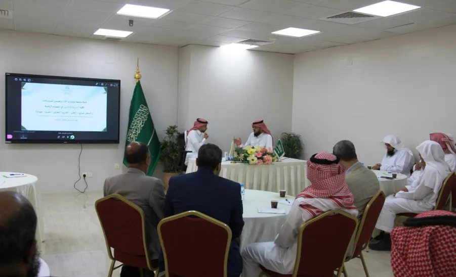 كلية الشريعة والقانون تستقبل فريقاً من وكالة الجامعة للشؤون التعليمية - كلية الشريعة والقانون