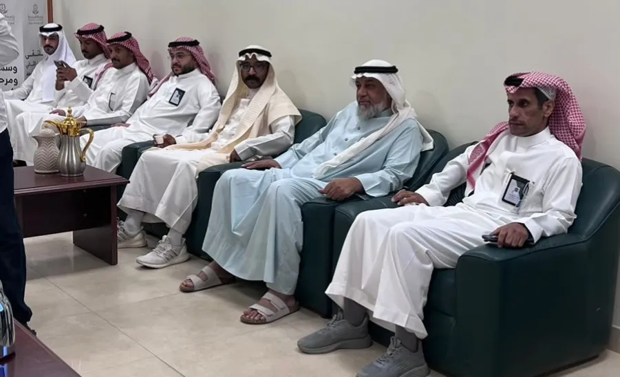 الإدارة العامة للأداء والامتثال تحتفي باليوم العالمي للمدير -  .