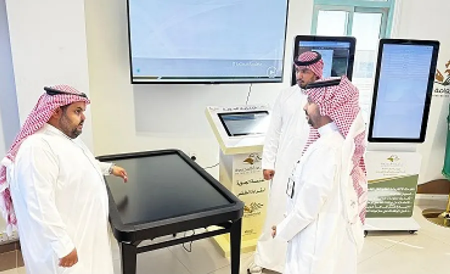 مدير عام إدارة الخدمات يستقبل مدير مركز سيفال -  1