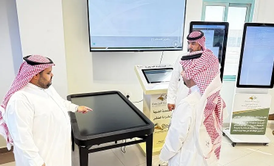 مدير عام إدارة الخدمات يستقبل مدير مركز سيفال -  1