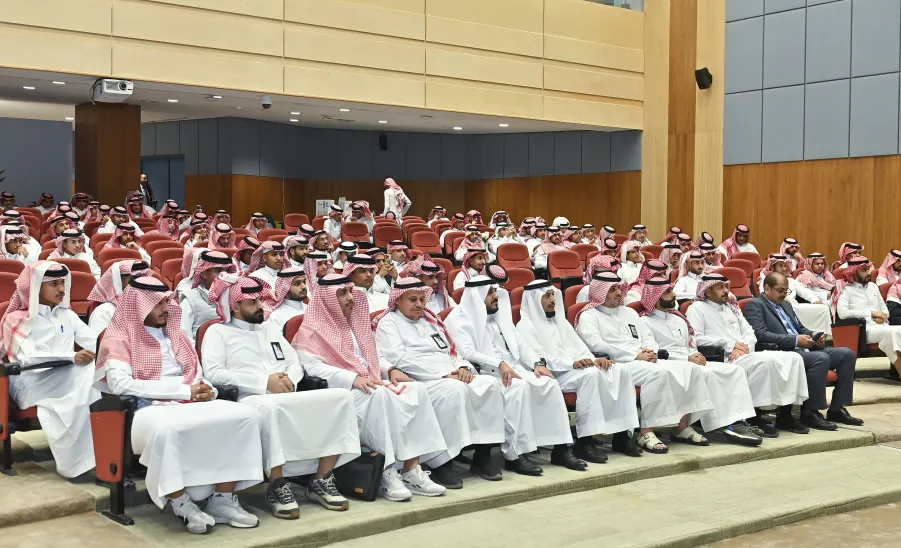 الجامعة ممثلة بالكلية التطبيقية تُقيم معرضاً وجلسات حوارية بمناسبة اليوم العالمي للمحاسبة -  اليوم العالمي للمحاسبة