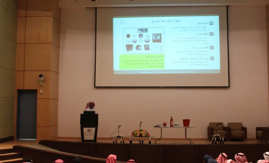 The General Administration of Occupational Health and Environment completes Field Safety Workshop Plan -  الإدارة العامة للصحة المهنية والبيئة تُنهي مراحل خطة ورش العمل الميدانية لإستخدام وسائل السلامة بمقرات الجامعة إخلاء لمقرات الجامعة